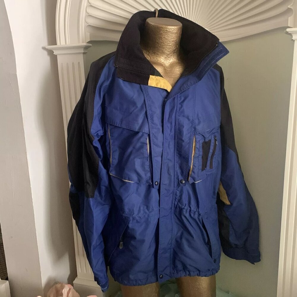 Red Ledge. Size L+. Oversized. Blue. Lined. Heavy. Zip/hook&loop. Vents. LC